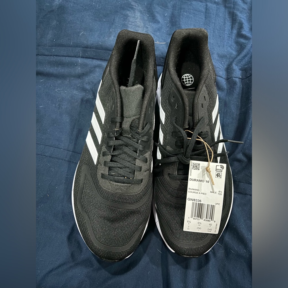 New with tags sneakers